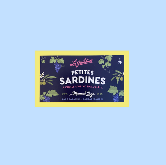 Små sardiner i olivolja